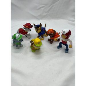 Paw patrol pup figure set